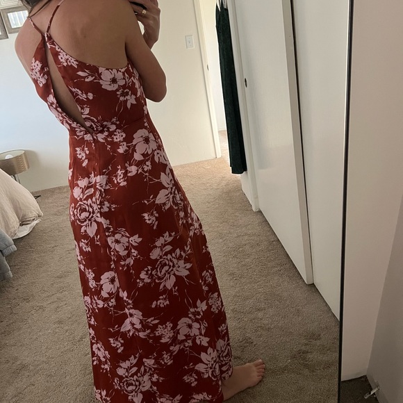 Lush Dress - Picture 3 of 4